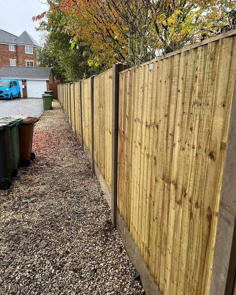 shared fence for 3 properties In ls10