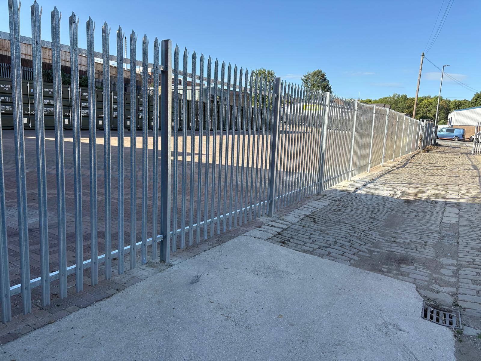 palisade security fencing
