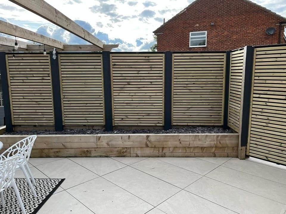 Fencing Trends 2024: What Every Homeowner Needs to Know Before Installing